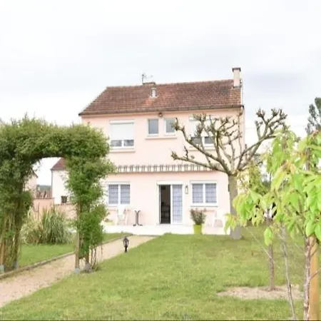La Maison Ensoleillee Гостевой дом *